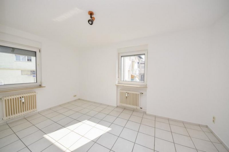 Münster (Landkreis Darmstadt-Dieburg) DIETZ: Einzugsbereite und renovierte 3-Zimmerwohnung in Münster zu vermieten! Wohnung mieten