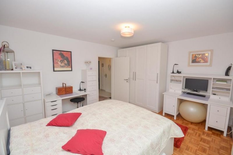 Münster (Landkreis Darmstadt-Dieburg) DIETZ: Voll-möblierte 2-Zimmer-Terrassenwohnung mit barrierefreier Dusche in ruhiger Lage - Münster! Wohnung mieten