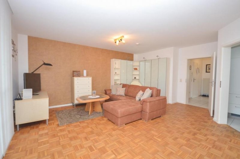 Münster (Landkreis Darmstadt-Dieburg) DIETZ: Voll-möblierte 2-Zimmer-Terrassenwohnung mit barrierefreier Dusche in ruhiger Lage - Münster! Wohnung mieten