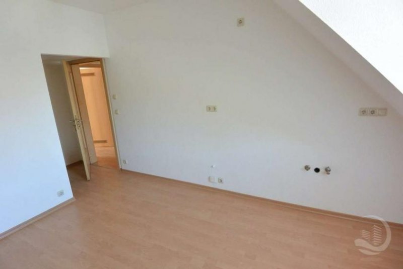 Wiesbaden Dachgeschoss in ruhiger, zentraler, Citylage Wohnung mieten