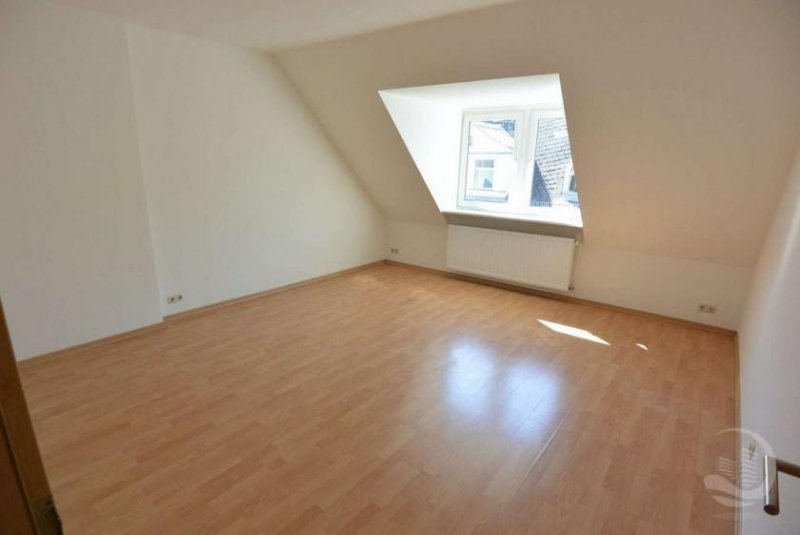 Wiesbaden Dachgeschoss in ruhiger, zentraler, Citylage Wohnung mieten