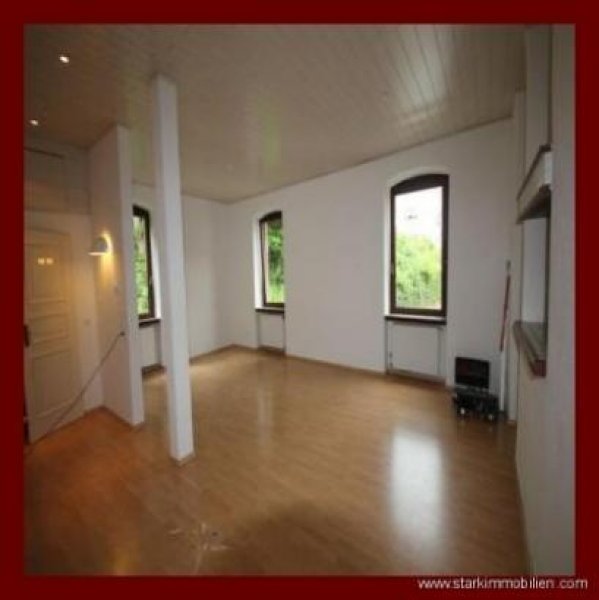 S.T.A.R.K. Immobilien - Individuelle und helle Wohnung mit EBK nähe Kurpark. Wohnung mieten