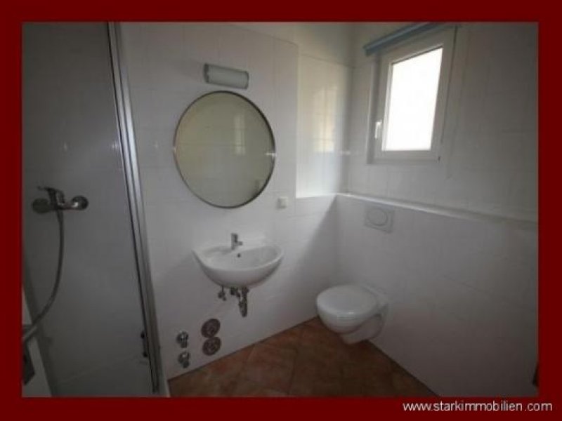 Wiesbaden S.T.A.R.K. Immobilien Singlewohnung mit sep.Eingang und EBK am Kurpark. Wohnung mieten