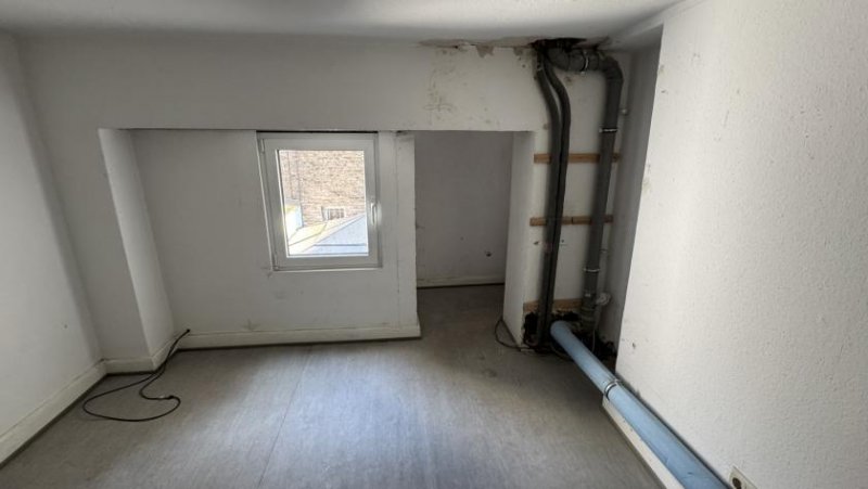 Wiesbaden Kleine Ladenfläche in hochfrequenter Lauflage von Wiesbaden-Biebrich Gewerbe mieten