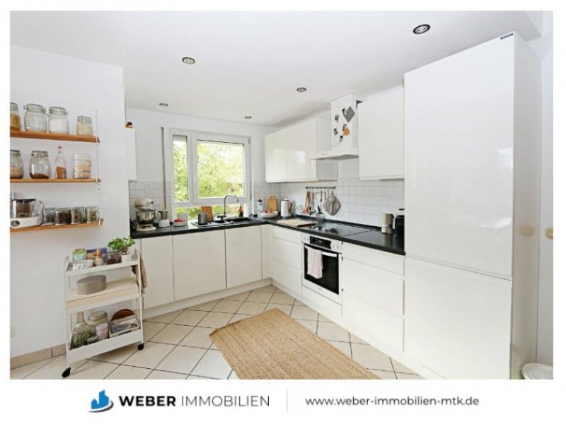 Flörsheim am Main LUFTig & HELL mit Tageslichtbad und SONNEN-Balkon in WEILBACH Wohnung mieten