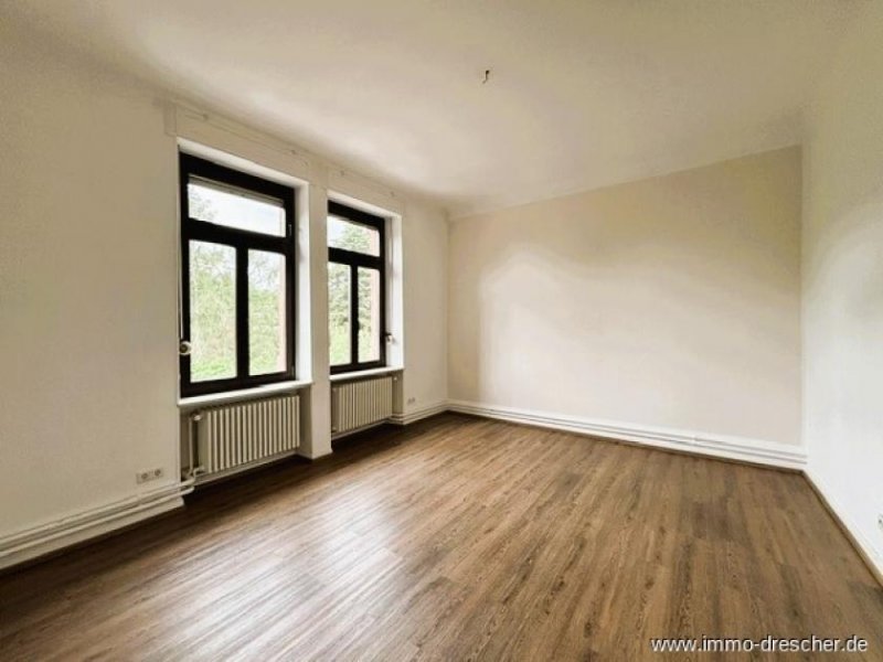 Saarbrücken Traumhafte Wohnung im Gründerzeit Anwesen mit Balkon und Einbauküche, in Saarbrücken am Reppersberg Wohnung mieten