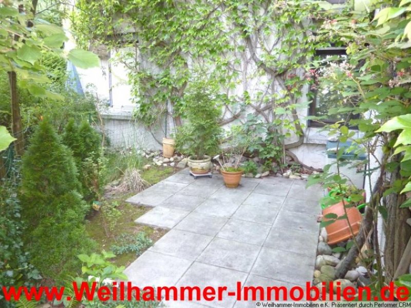 Saarbrücken Renoviert, mit Sonnenterrasse und Einbauküche --neues BAD mit Fenster-- Wohnung mieten