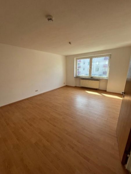 Zweibrücken 3ZKB Wohnung auf dem Kreuzberg in Zweibrücken zu vermieten Wohnung mieten