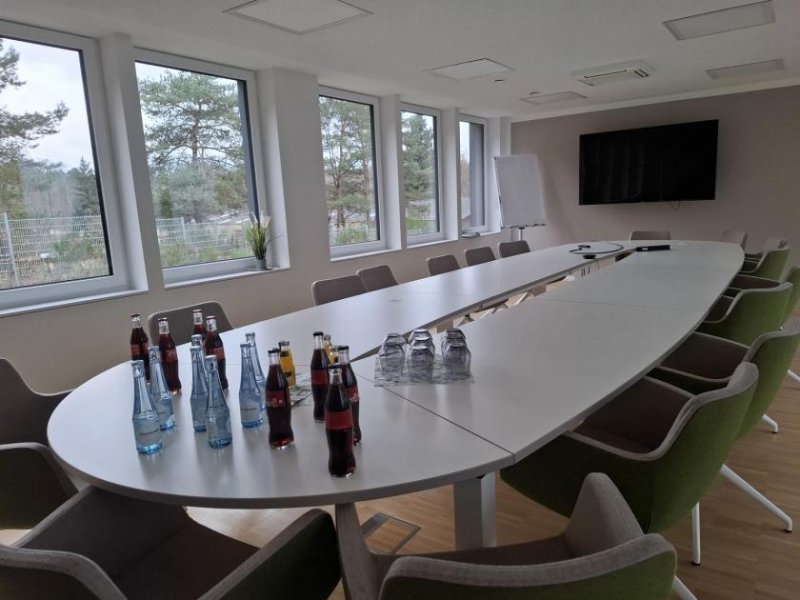 Spiesen-Elversberg Neue moderne Bürofläche mit 1A-Ausstattung, die keine Wünsche offen lässt - Erstbezug - eine Ebene Gewerbe mieten