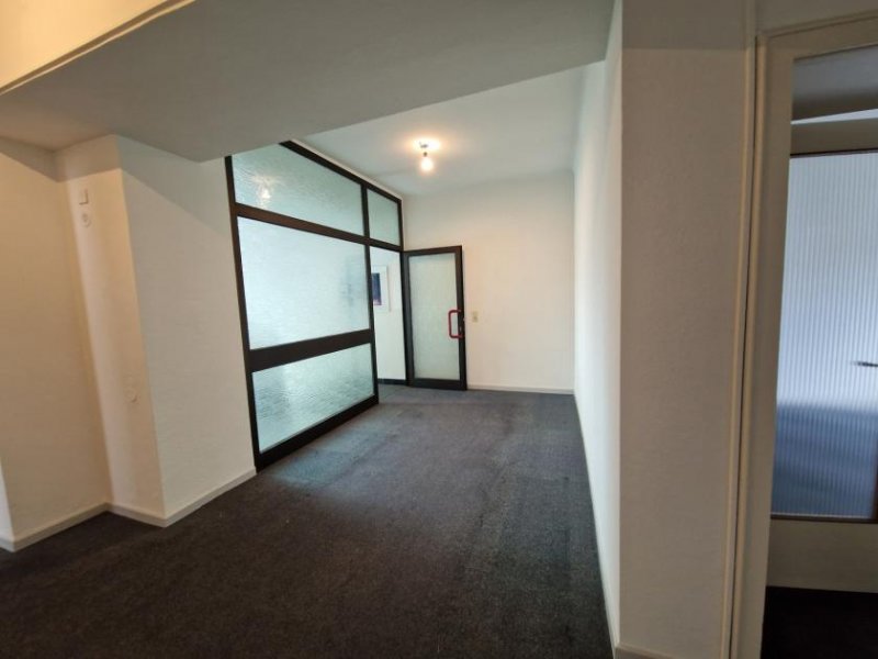 Merzig Großzügige Praxisräume mitten in der Stadt Gewerbe mieten