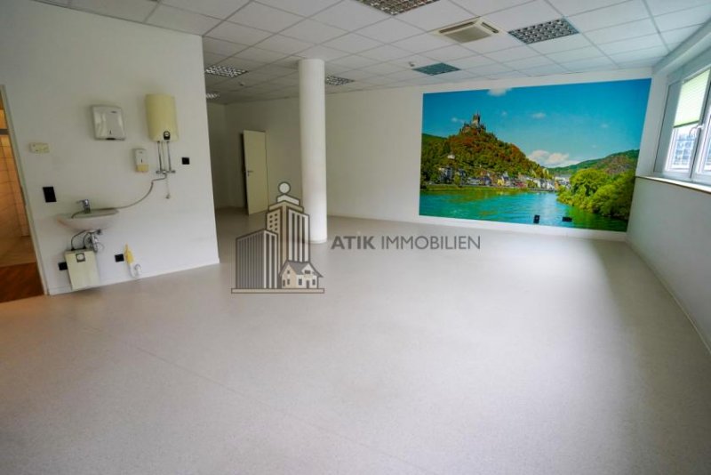 Ludwigshafen am Rhein ATIK: Moderne Büro- und Praxisflächen im Gesundheits- und Ärztezentrum Lusanum Gewerbe mieten
