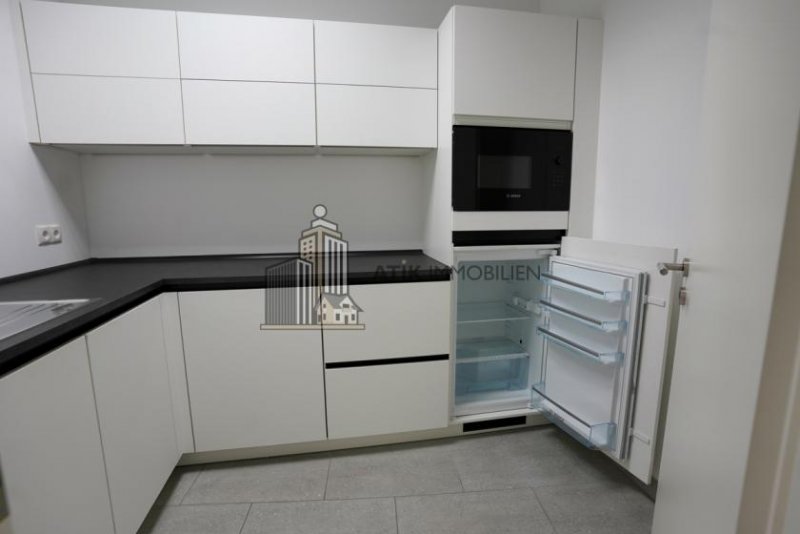 Ludwigshafen am Rhein ATIK: Moderne Büro- und Praxisflächen im Gesundheits- und Ärztezentrum Lusanum Gewerbe mieten