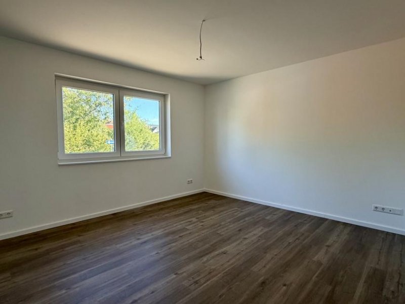 Kirchheimbolanden EUPORA® Immobilien: Frisch sanierte Wohnung mit Garten in Kirchheimbolanden. Wohnung mieten