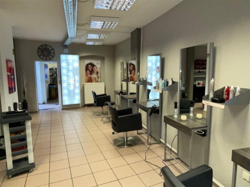 Kirchheimbolanden EUPORA® Immobilien: Ladenlokal in Kirchheimbolanden - Altstadt. Gewerbe mieten