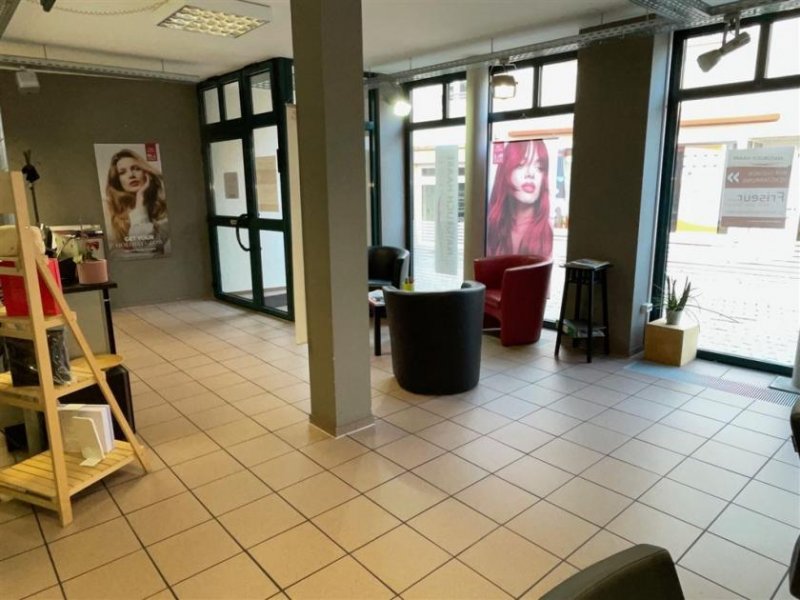 Kirchheimbolanden EUPORA® Immobilien: Ladenlokal in Kirchheimbolanden - Altstadt. Gewerbe mieten