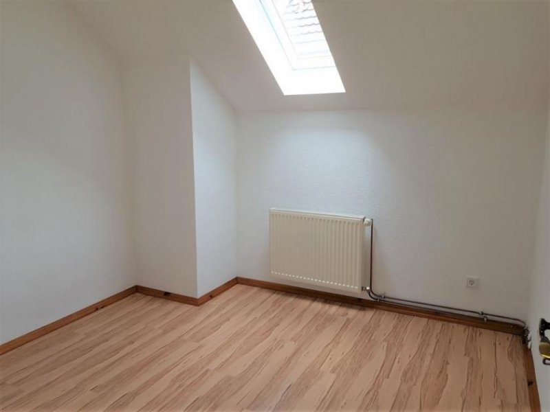 Bennhausen EUPORA® Immobilien: Wohnung mit großer Terrasse in Bennhausen. Wohnung mieten