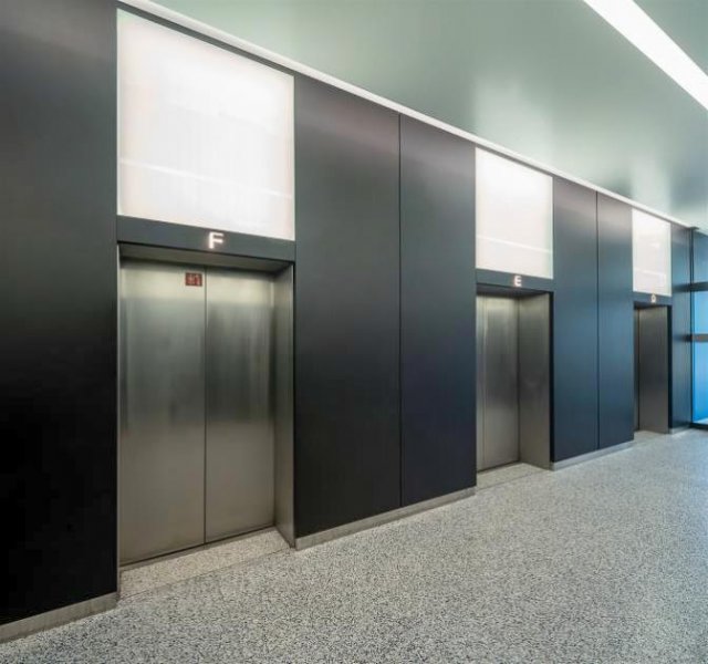 Mannheim ATIK: Exklusivität mit atemberaubendem Panorama - Repräsentative Büroflächen im Victoria-Turm Gewerbe mieten
