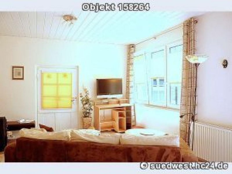 Mannheim Mannheim-Neckarau: Möblierte 1-Zimmerwohnung mit eigenem Eingang und Gartennutzung Wohnung mieten