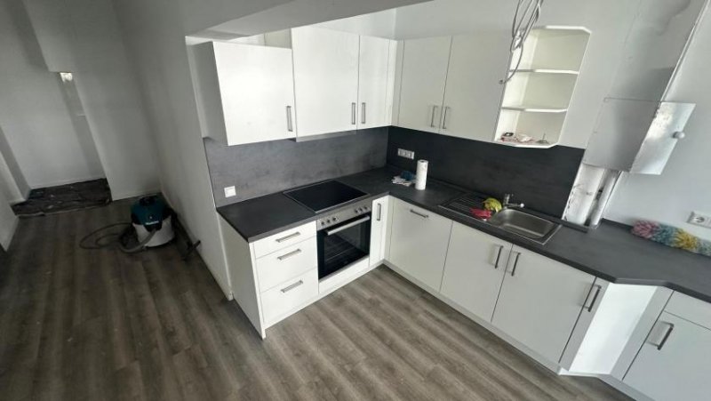 Stuttgart Loft - Atelier - Wohnung in cooler Umgebung in der Wunnensteinstr. im Osten Wohnung mieten