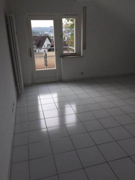 Böblingen Lakeview-Loft! 3 room (2 Br) apartment in Böblingen - available from Mai 29. Wohnung mieten