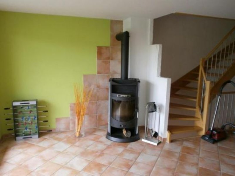 Holzgerlingen 5 Zimmer - Balkon - Terrasse - 2 Bäder - Einbauküche - Garten - Carport!!! Wohnung mieten