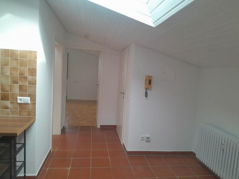 St. Johann (Landkreis Reutlingen) Großzügige 2-Zimmer-Wohnung im Dachgeschoss, Miete, St. Johann Wohnung mieten