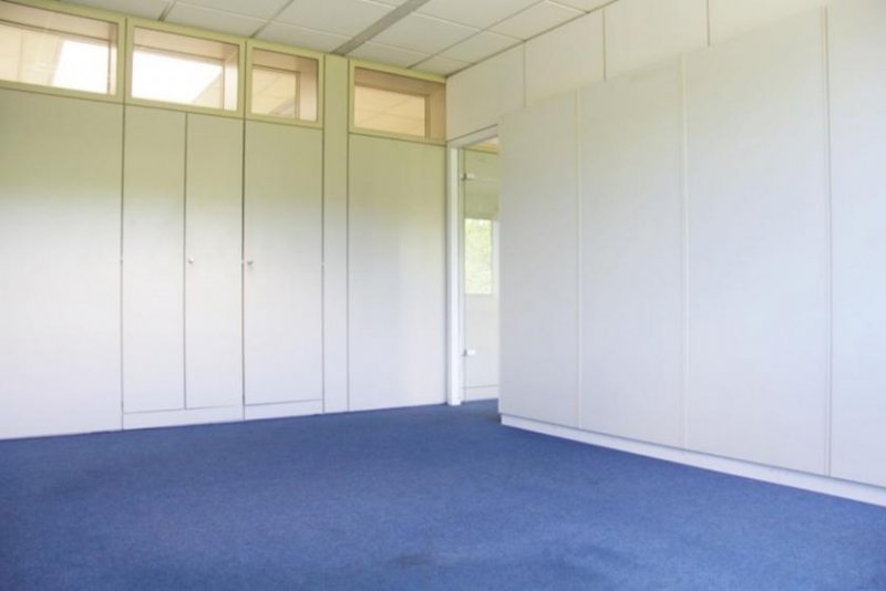 Lorch (Ostalbkreis) Flexible Büroeinheit mit 3 Räumen Gewerbe mieten