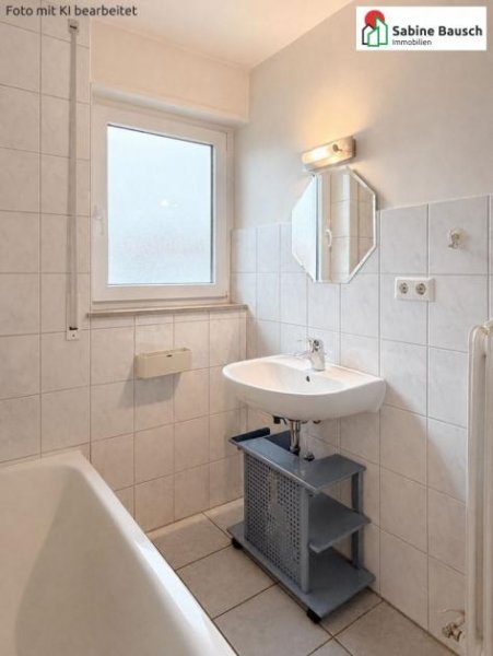 Baltmannsweiler 3,5 Zimmer mit Balkon und Garage Wohnung mieten