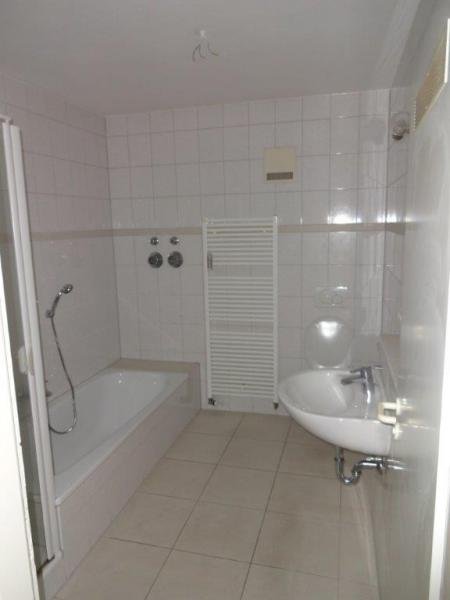 Heilbronn Sehr hochwertige und gepflegte 5 Zi-Whg mit 2 Balkonen, TG im Herzen von HN Wohnung mieten