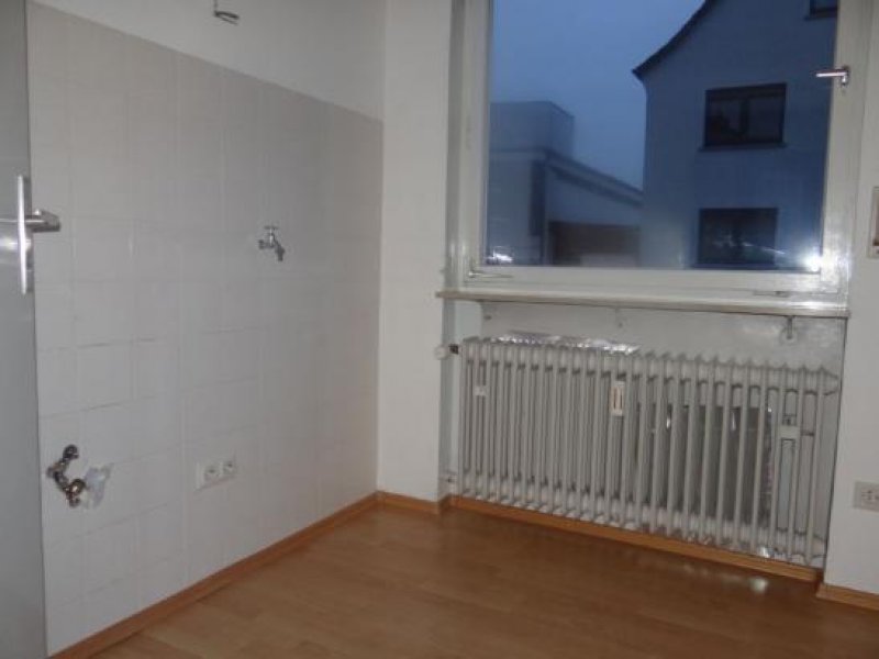 Bietigheim-Bissingen Büro- Praxisräume in zentraler Lage von Bietigheim-Bissingen 4 Zimmer 90 m² günstig zu vermieten Gewerbe mieten