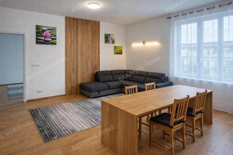 Pécs Hochwertig renovierte Luxuswohnung mit Aufzug im Zentrum von Pécs zu vermieten Wohnung mieten