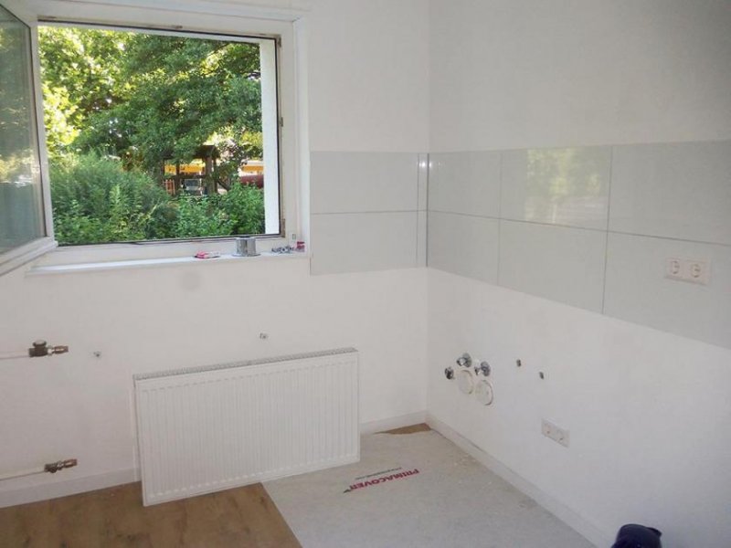 Rastatt Erstbezug! Große 2 Zimmer Whg Balkon auf 61qm und KFZ Stellplatz Wohnung mieten