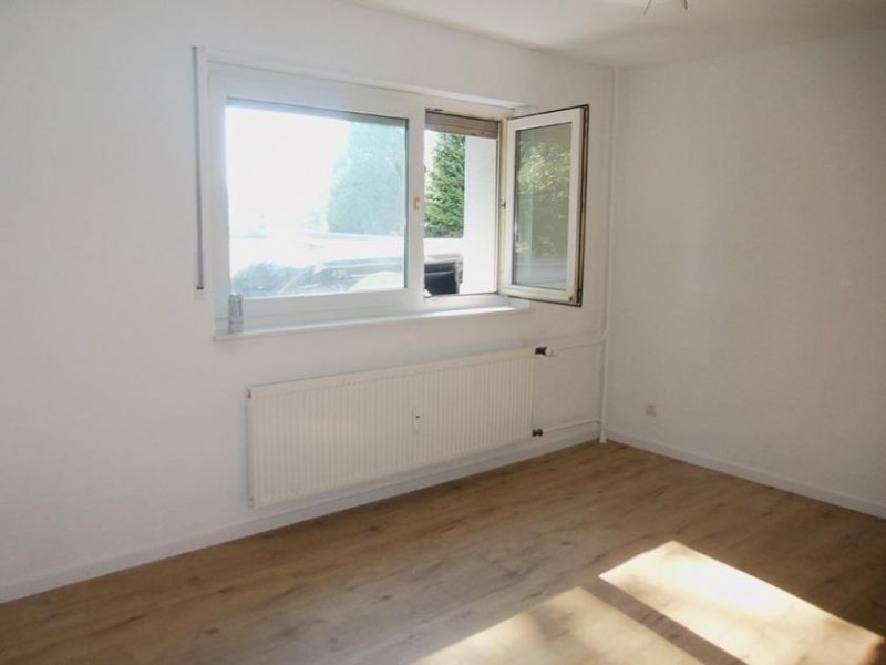 Rastatt Erstbezug! Große 2 Zimmer Whg Balkon auf 61qm und KFZ Stellplatz Wohnung mieten