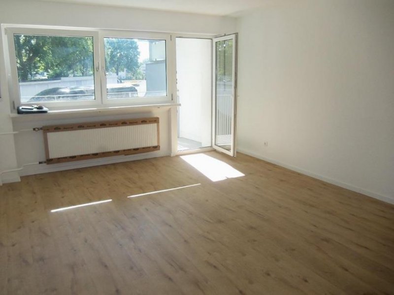 Rastatt Erstbezug! Große 2 Zimmer Whg Balkon auf 61qm und KFZ Stellplatz Wohnung mieten