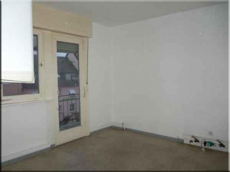 Rastatt Innenstadt Große 4 Zimmer Whg auf 90qm mit Balkon und Aufzug Wohnung mieten