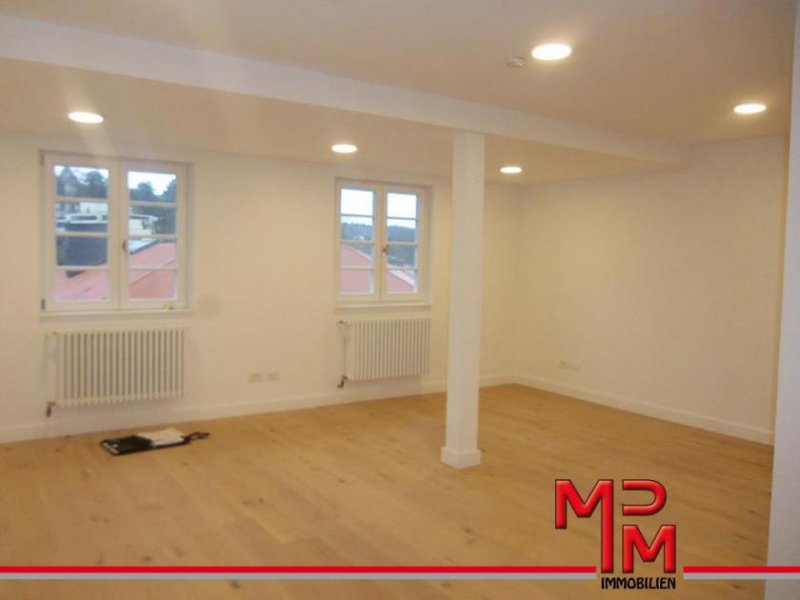 Baden-Baden (10)Große 3,5 Zimmer Luxus Whg 95qm 2 Bäder, Aufzug  Wohnung mieten