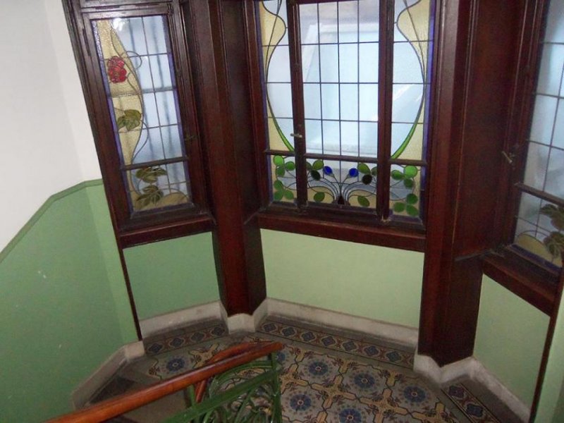 Baden-Baden Schnäppchen! Große 2 Zimmer Altbau Whg EBK auf 55qm Fussgängerzone Wohnung mieten