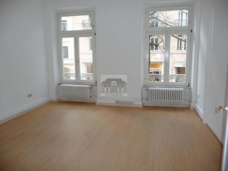 Baden-Baden Schönes Büro in der Fußgängerzone Gewerbe mieten