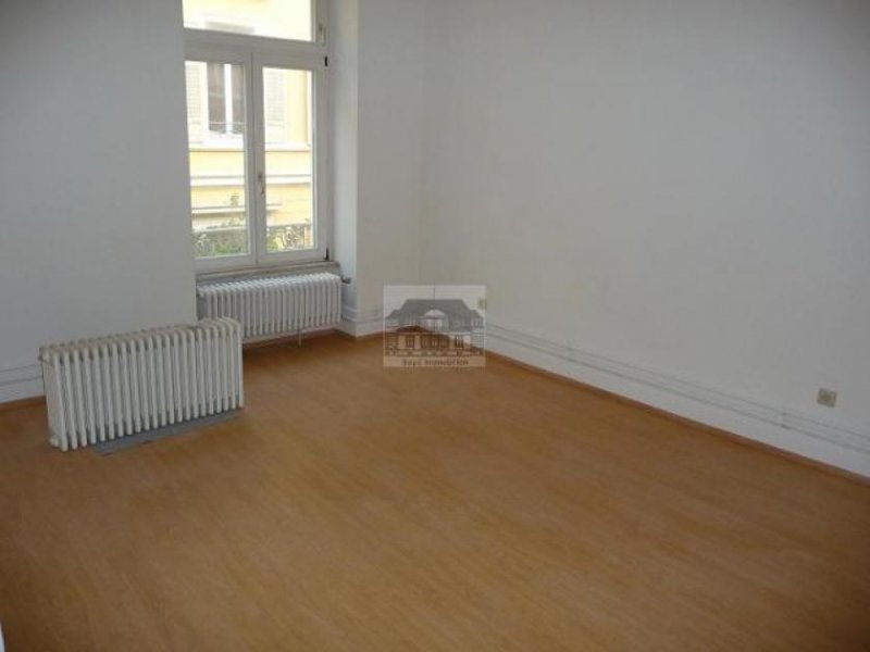 Baden-Baden Schönes Büro in der Fußgängerzone Gewerbe mieten
