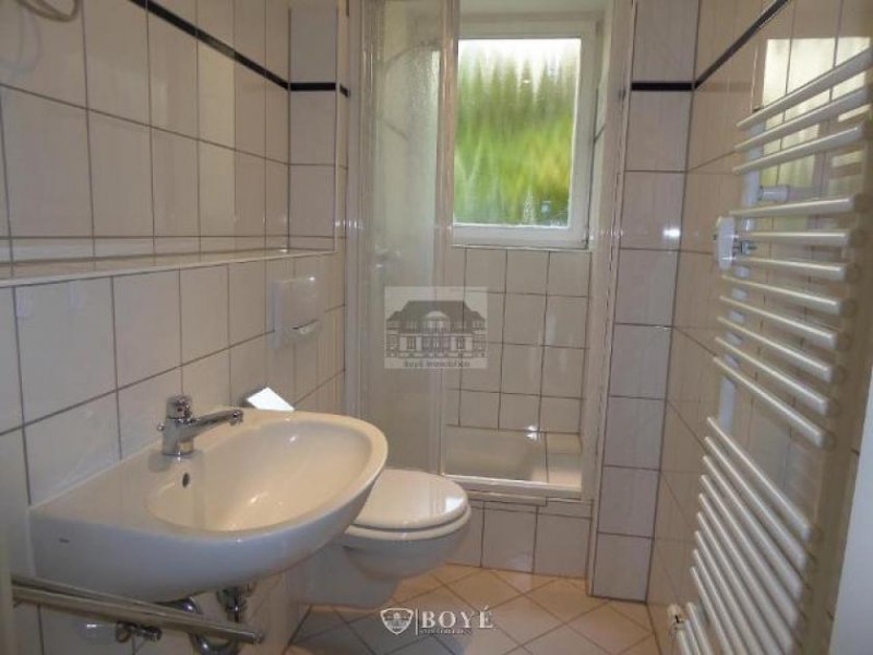 Baden-Baden Tolle Altbauwohnung mit Parkett, Lift, Balkon im Zentrum Wohnung mieten