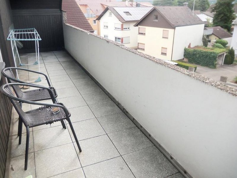 Baden-Baden Große 4,5 Zimmer Whg 110qm 2 Balkon+ Dachterrasse EBK Stellplatz Wohnung mieten