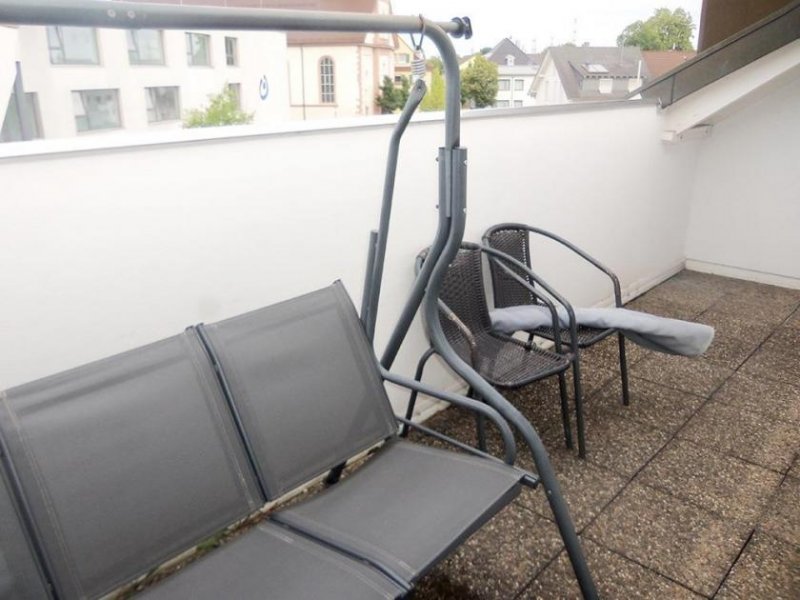 Baden-Baden Große 4,5 Zimmer Whg 110qm 2 Balkon+ Dachterrasse EBK Stellplatz Wohnung mieten
