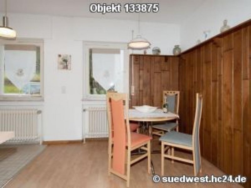 Baden-Baden Baden-Baden: Modern möblierte Wohnung mit KFZ-Stellplatz Wohnung mieten