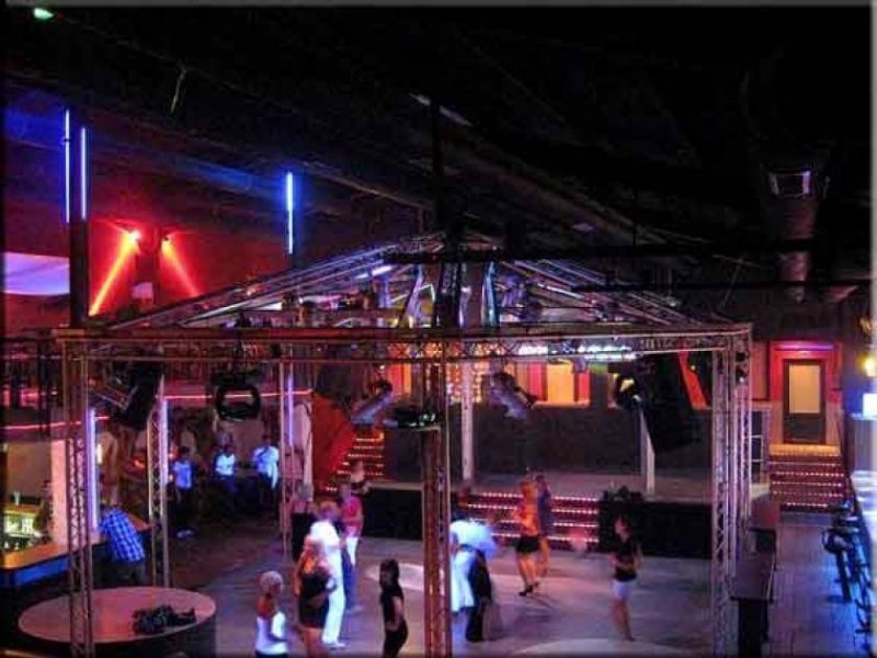 Germersheim Lass es krachen! Riesen Event Discothek Rheinpark Germersheim Gewerbe mieten