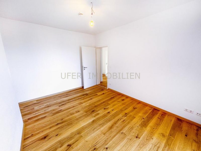 Bad Bergzabern Helle, großzügige 3-Zimmer Penthouse mit traumhaften Fernblick - zentrale Lage Wohnung mieten