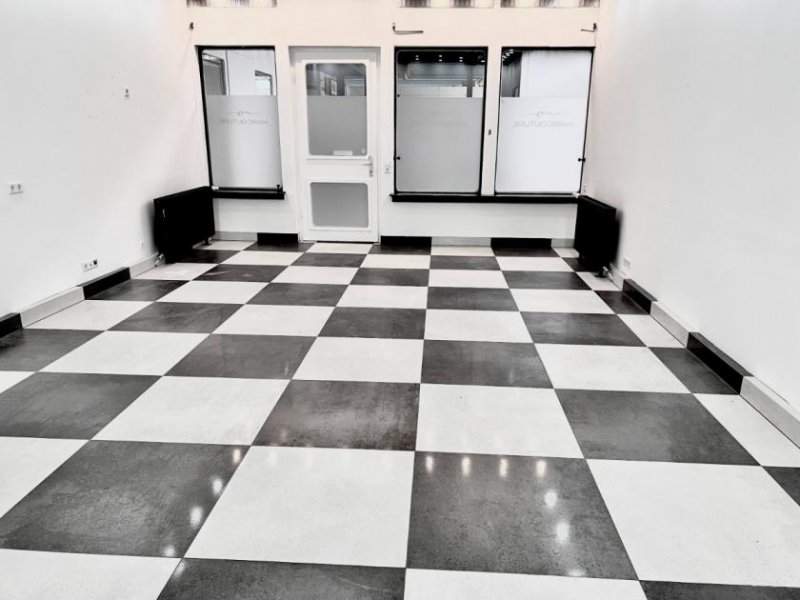 Bad Dürrheim Attraktive Gewerbefläche in Top-Lage von Bad Dürrheim – Ideal für vielfältige Geschäftsideen! Gewerbe mieten