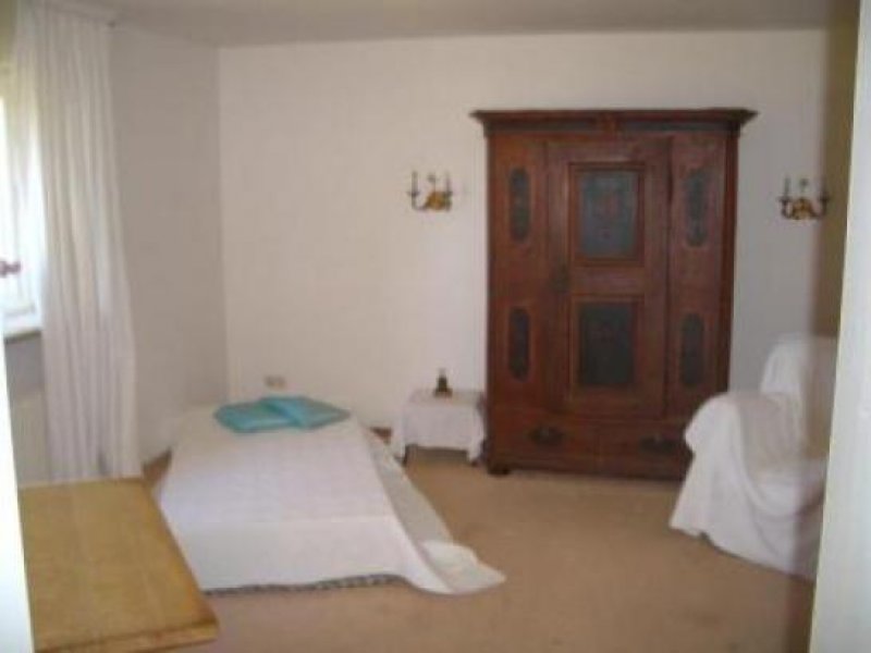 Bad Dürrheim schöne helle teilmöblierte 2 Zi.Souterrain WG. in Bad Dürrheim
Wohnung mieten