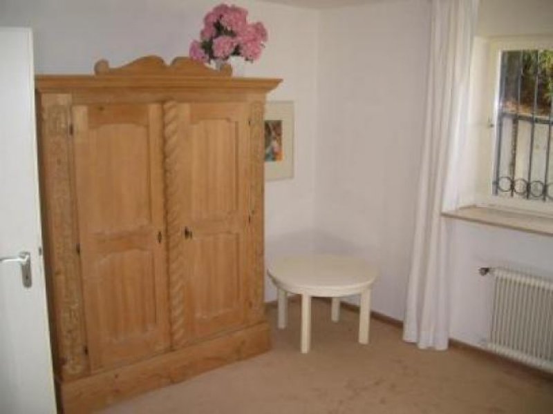 Bad Dürrheim schöne helle teilmöblierte 2 Zi.Souterrain WG. in Bad Dürrheim
Wohnung mieten