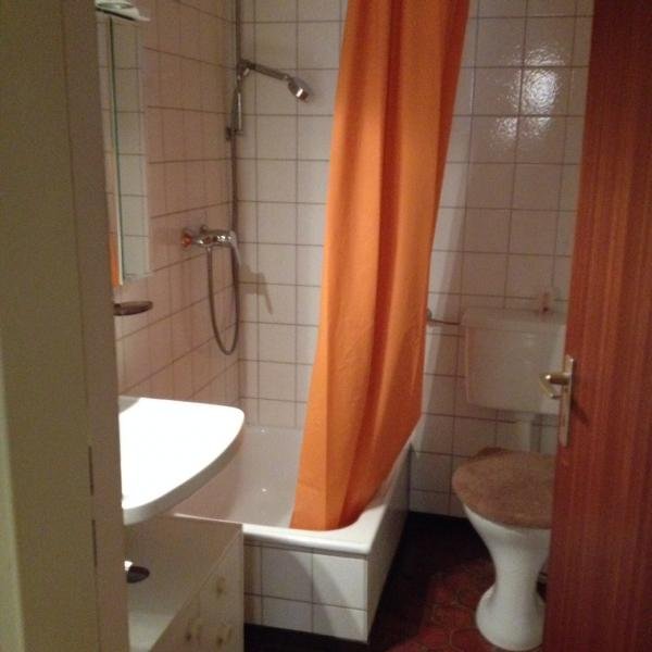 Büsingen Geräumiges möbliertes Zimmer Wohnung mieten