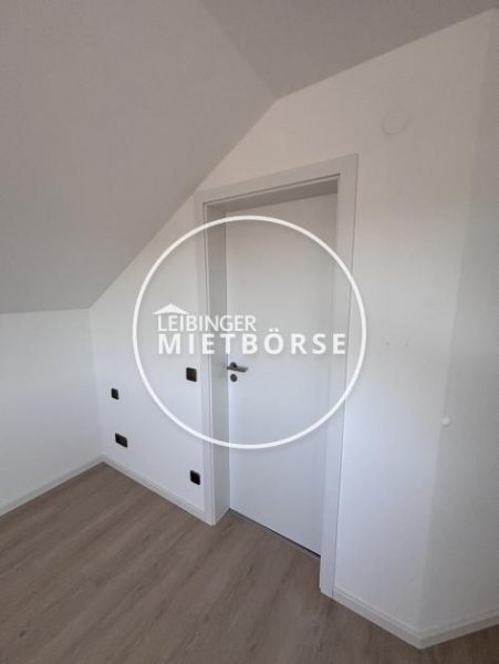 Tuttlingen Renovierte Penthouse-Wohnung mit Blick über Tuttlingen Wohnung mieten